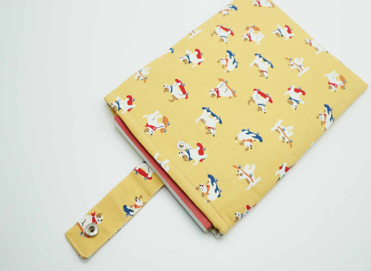 Skating Dog Book Sleeve