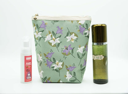 Madonna Lily Organizer Daily Pouch