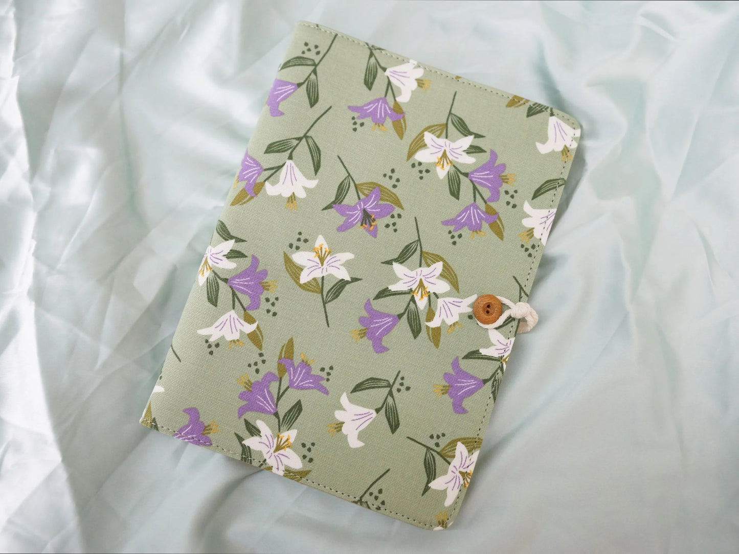 Madonna Lily Notebook, Bullet Journal